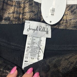 Joseph Ribkoff — jegging leather pant size 6